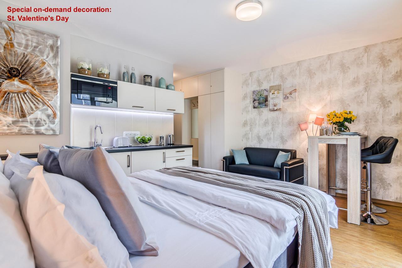 Air Conditioned Terrace Apartment Prag Dış mekan fotoğraf