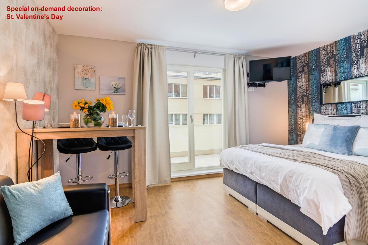 Air Conditioned Terrace Apartment Prag Dış mekan fotoğraf